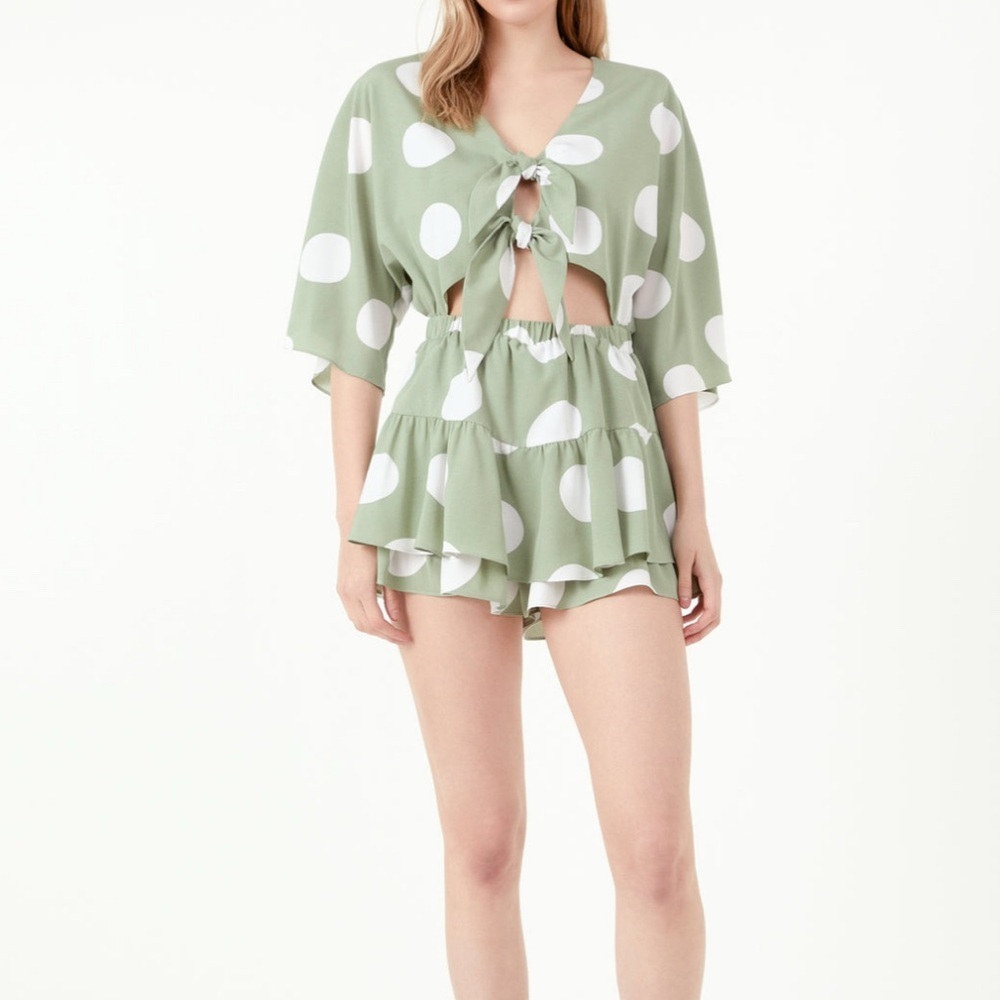 Free the Roses Knotted Front Romper Pistachio Size S